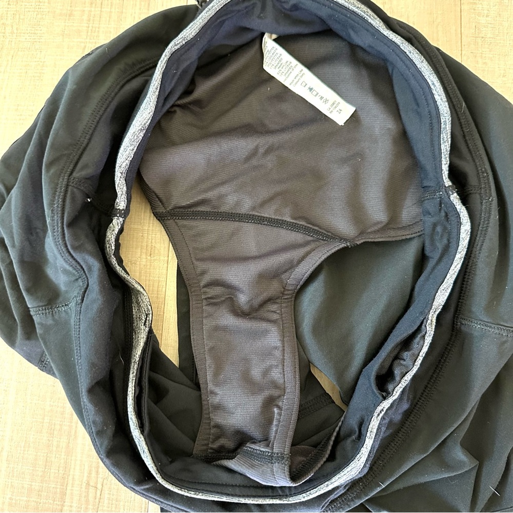 LULULEMON RUN TIME SHORTS - Picture 4 of 4